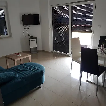 Apartmani Zaric Malinska Exterior foto