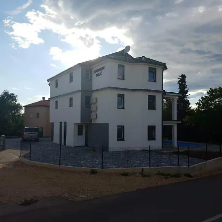 Apartmani Zaric Malinska Exterior foto
