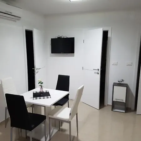 Apartmani Zaric Malinska Exterior foto