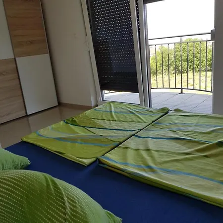 Apartmani Zaric Malinska Exterior foto